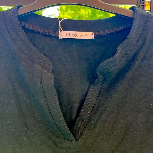 Top - Picture 2 of 5